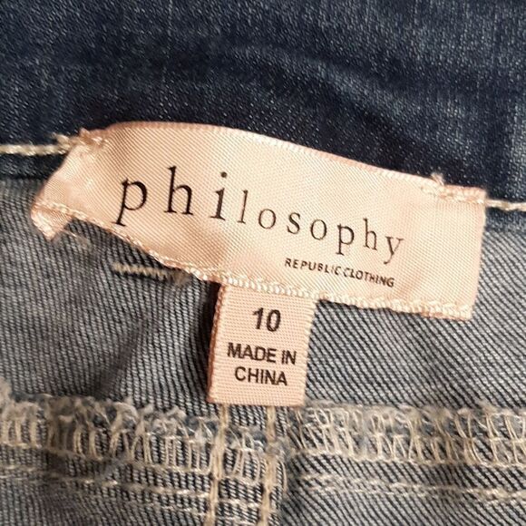 Philosophy Size 10 Distressed Jeggings with Zipper on Legs - Picture 3 of 12